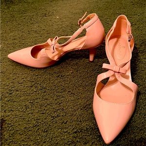 Bandolino Zeffery Pumps